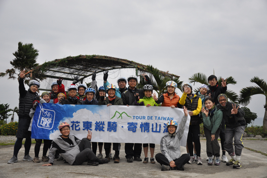 c5b8ddca-b816-4011-992a-c9a62683232c